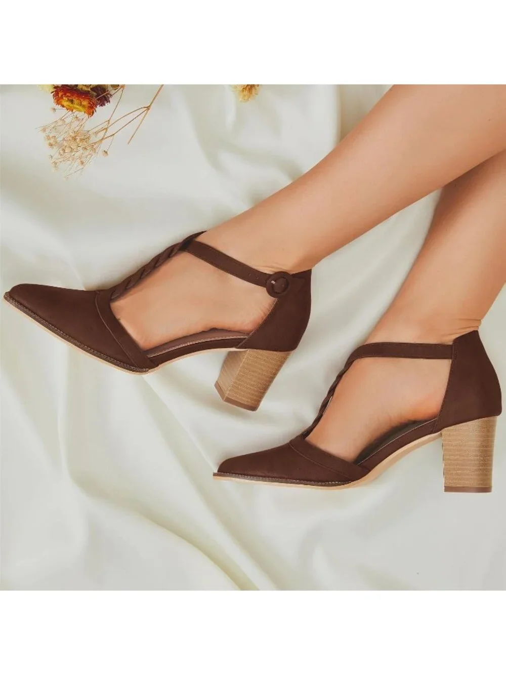 Women's Dark Brown Chunky Heels T Strap Pointed Toe Stacked Heeled Sandals Pumps